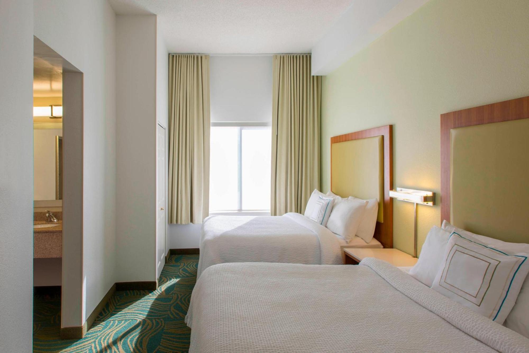 Springhill Suites By Marriott Charlotte Airport Экстерьер фото