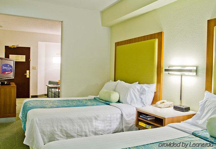Springhill Suites By Marriott Charlotte Airport Экстерьер фото