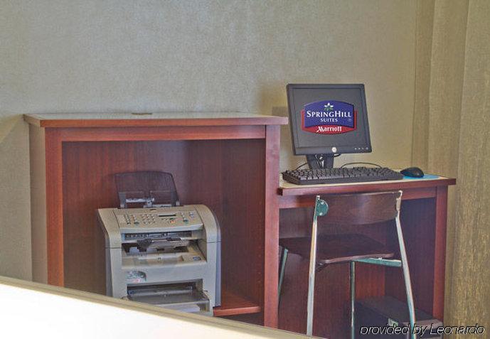 Springhill Suites By Marriott Charlotte Airport Экстерьер фото